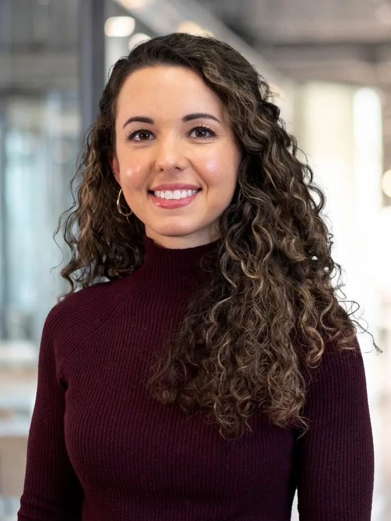 Headshots: photo 3 of 17