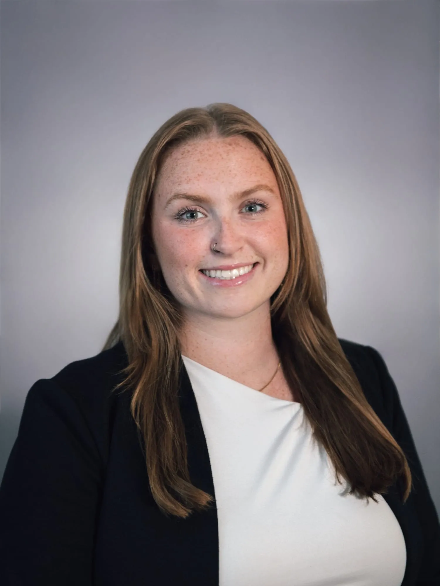 Headshots: photo 7 of 17