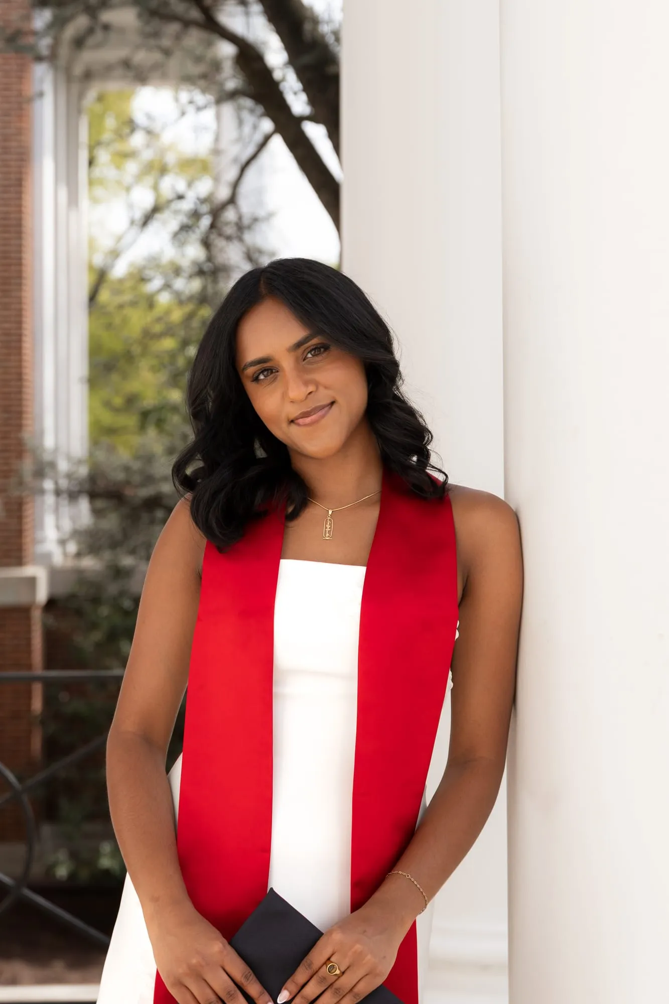 Graduation Portraits: photo 7 of 12