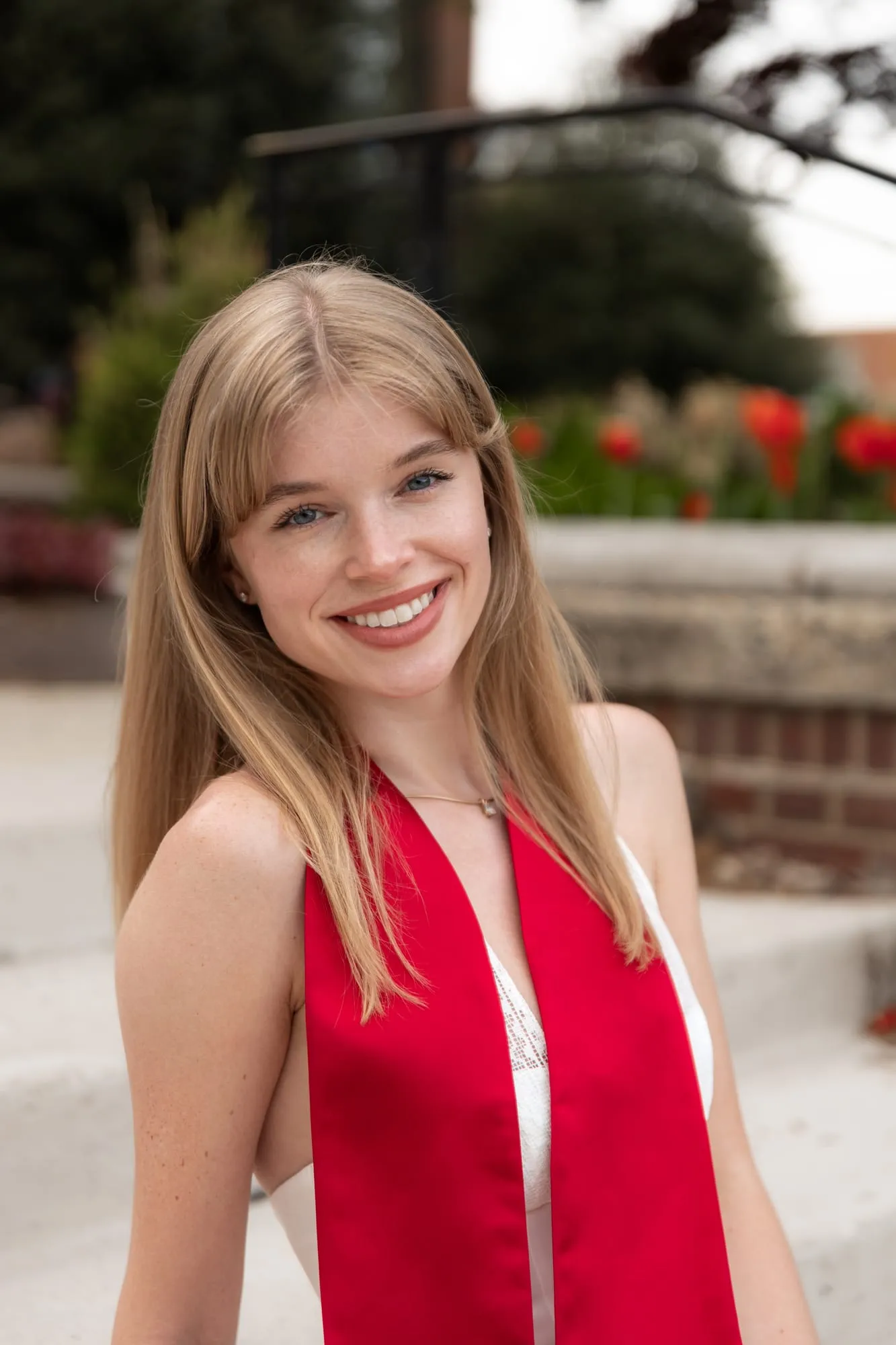 Graduation Portraits: photo 11 of 12